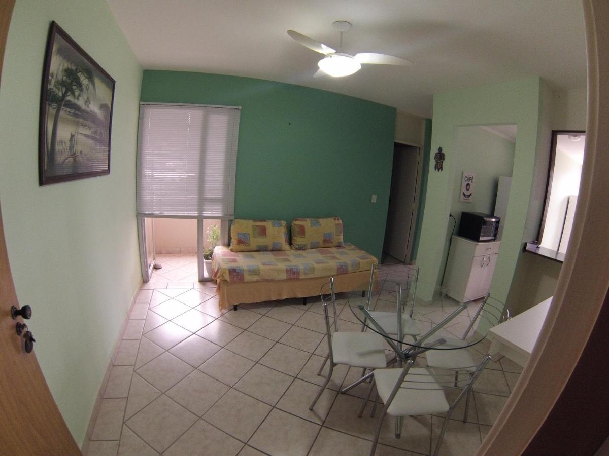 Apartamento Charmoso A 50M Da Praia คารากัวตาตูบา ภายนอก รูปภาพ